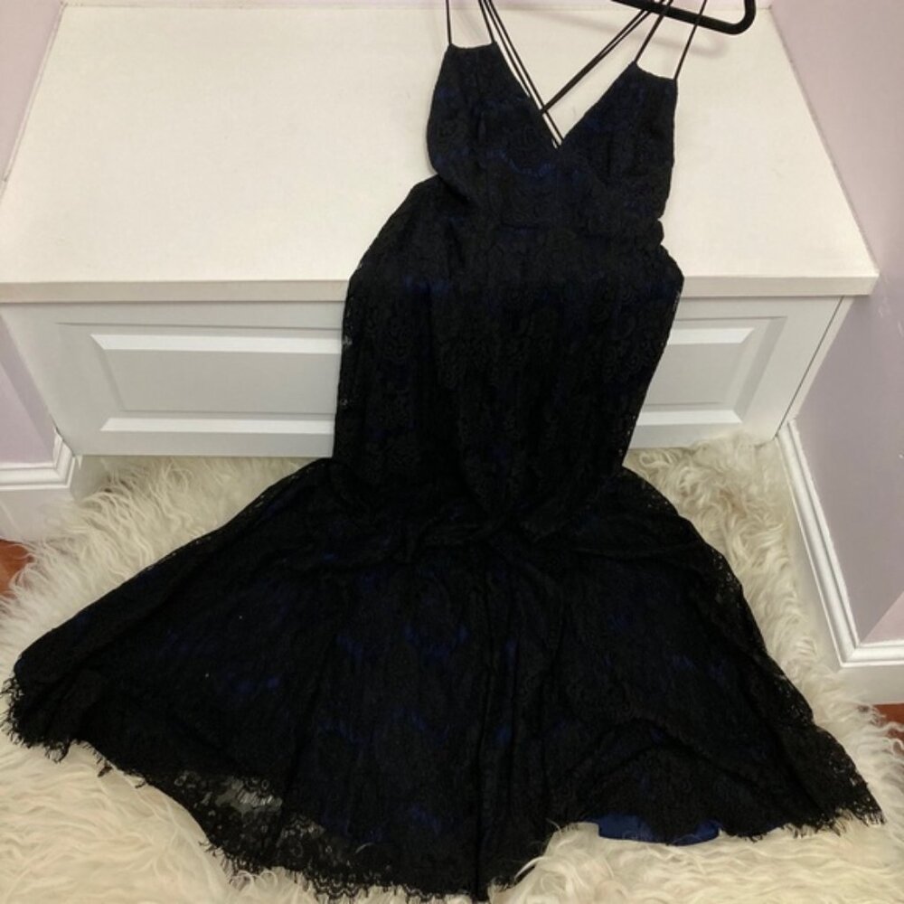 FAME AND PARTNERS The Austin Lace Dress - Picture 2 of 9